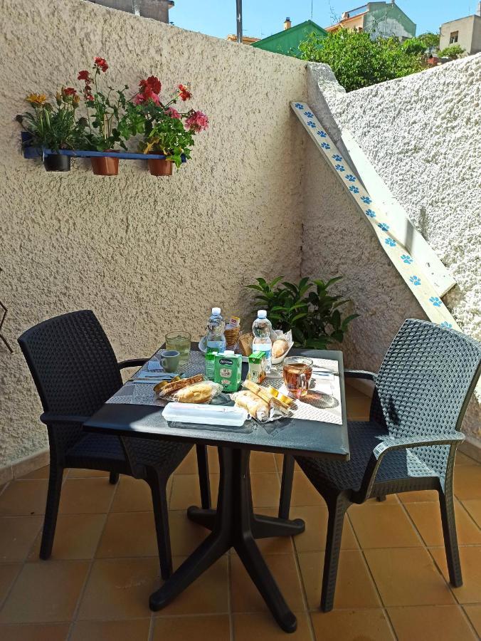 Casa Alberto Villasimius Exterior foto